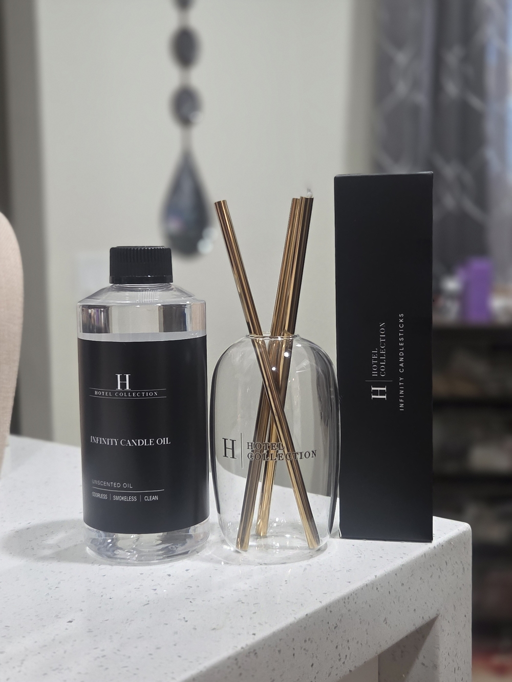 Hotel Collection Infinity Reed Diffuser Set in Clear Glass/Gold Reeds